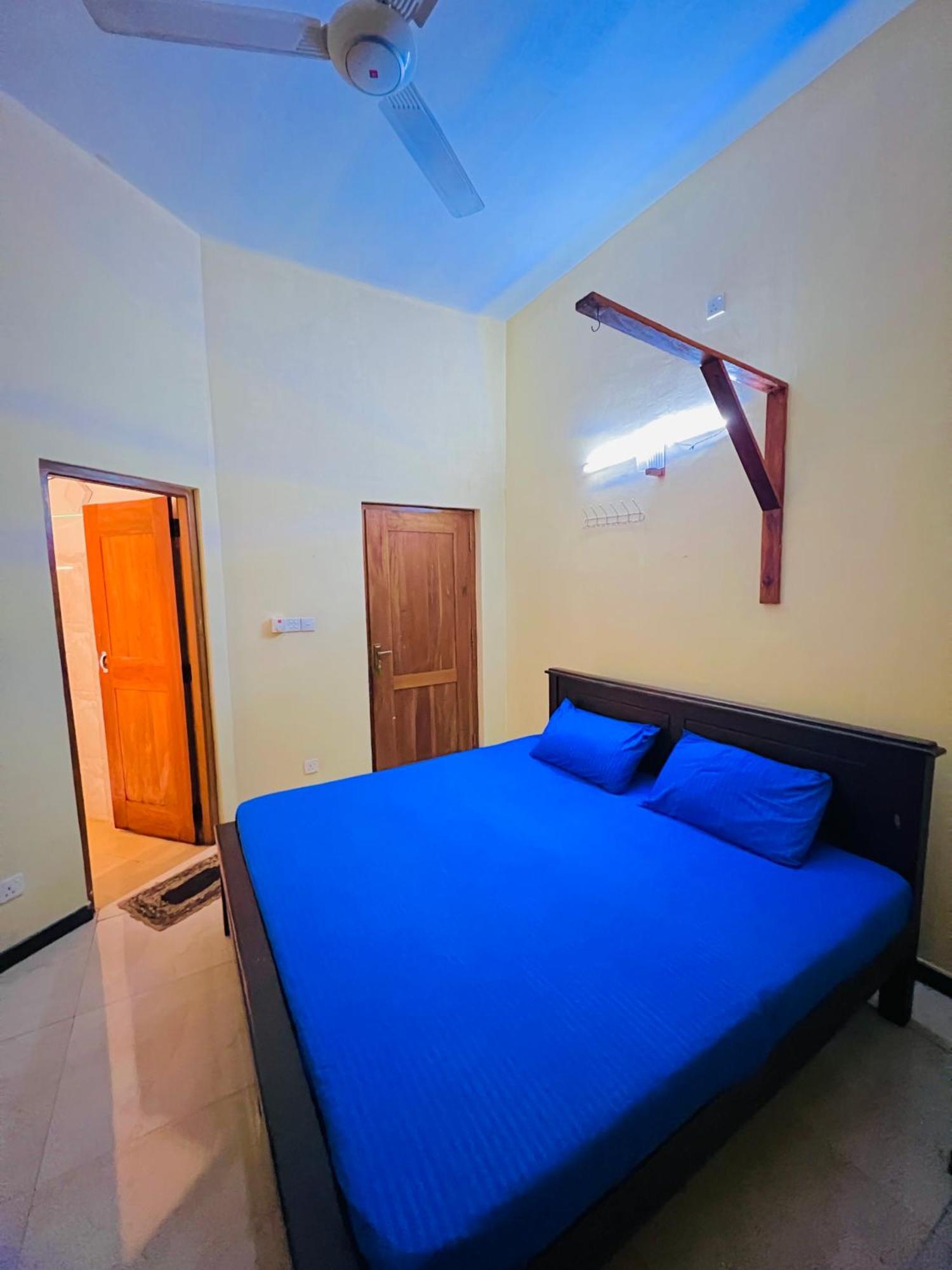 Malwaththa Mount Villa Канди Екстериор снимка