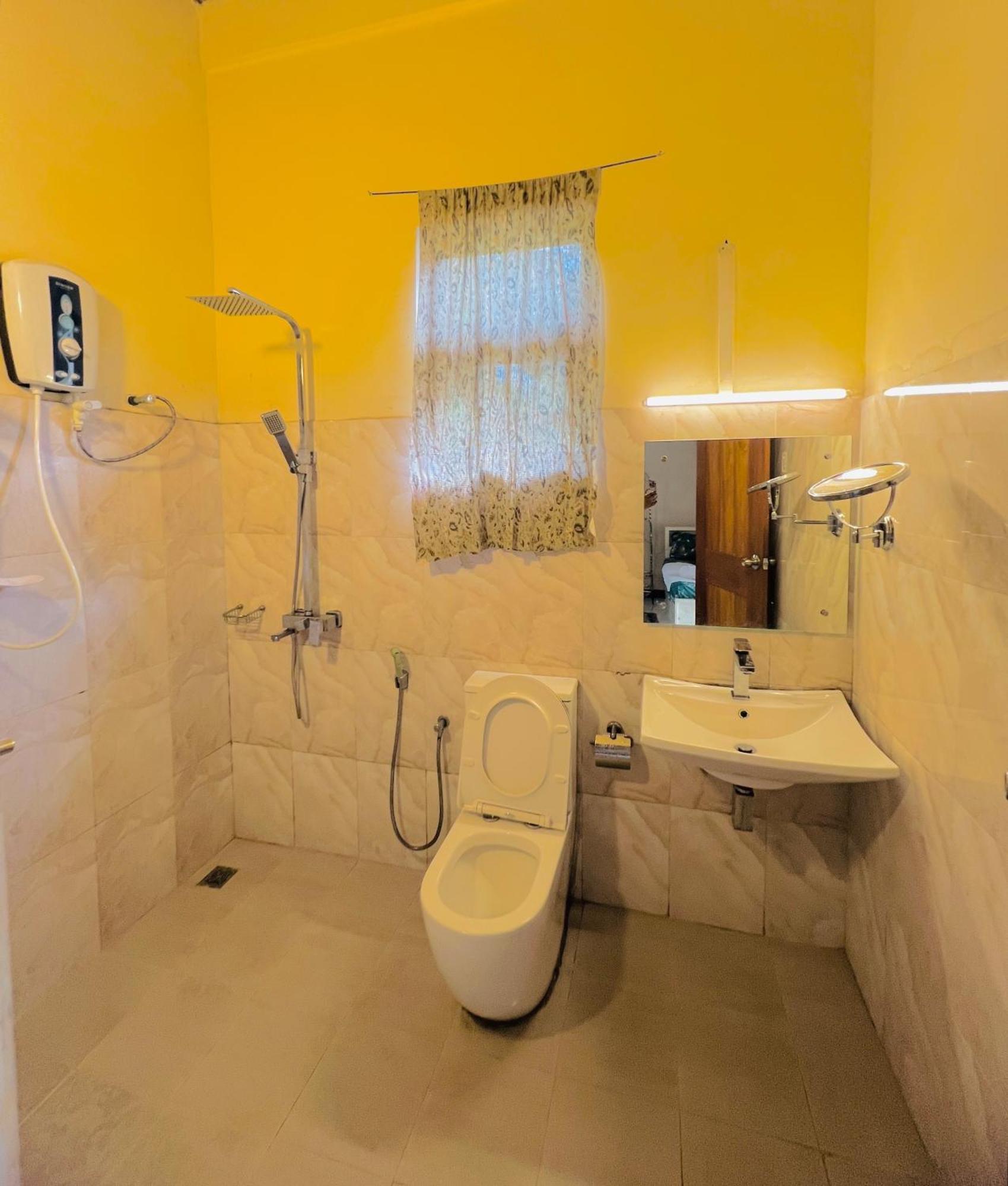 Malwaththa Mount Villa Канди Екстериор снимка